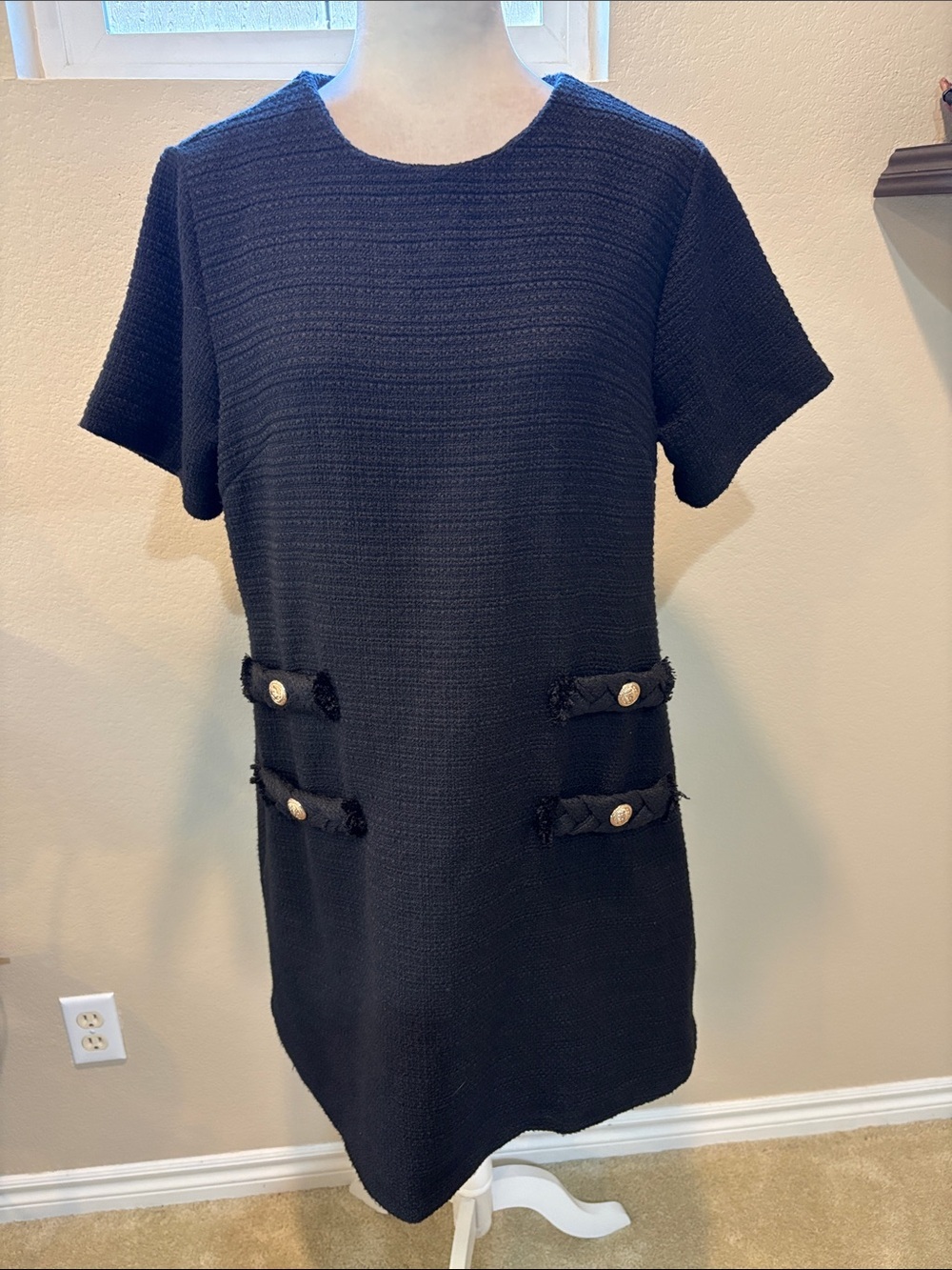 Classic Black Tweed Short-Sleeve Shift Dress